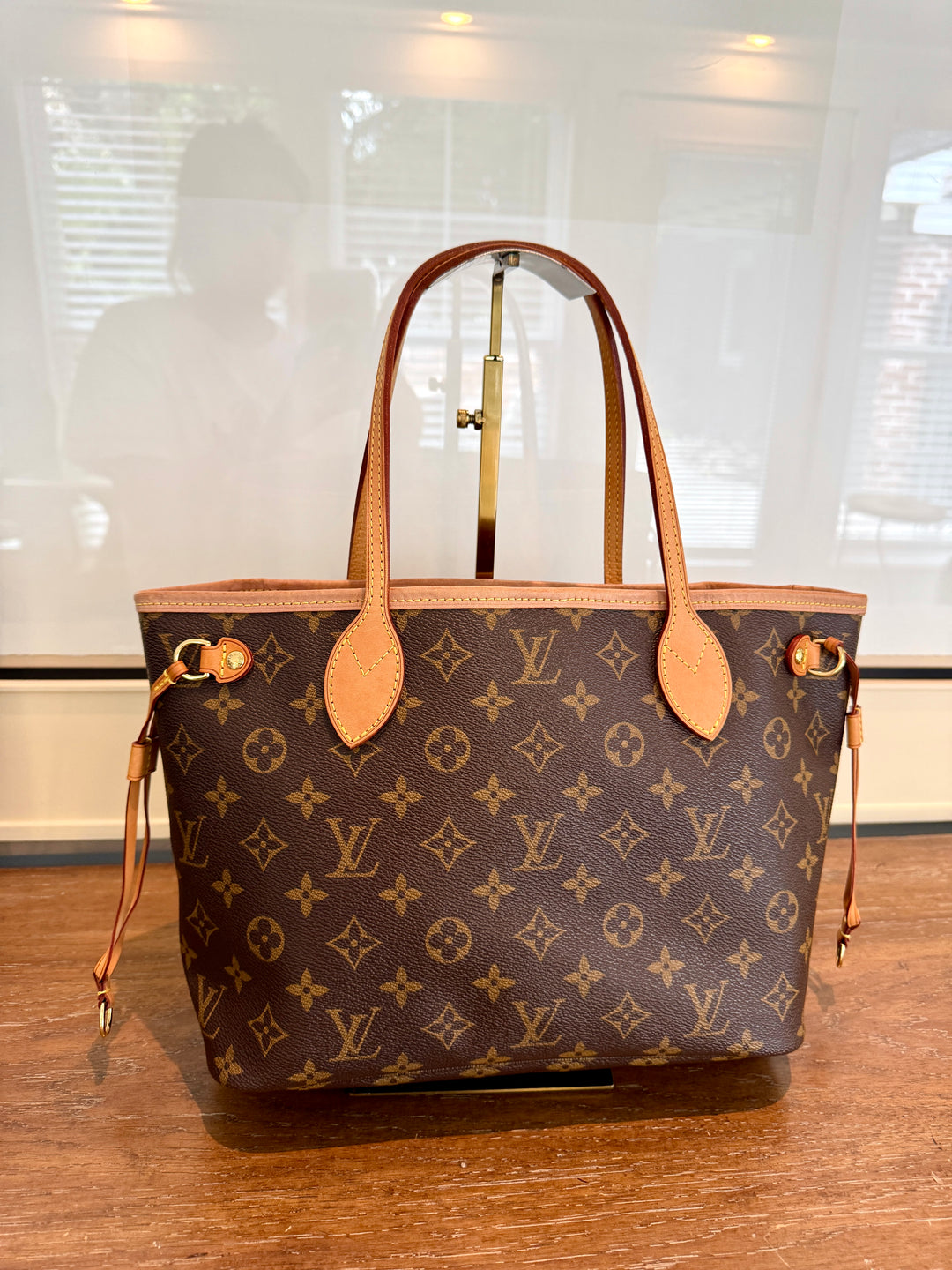 LV Neverfull PM
