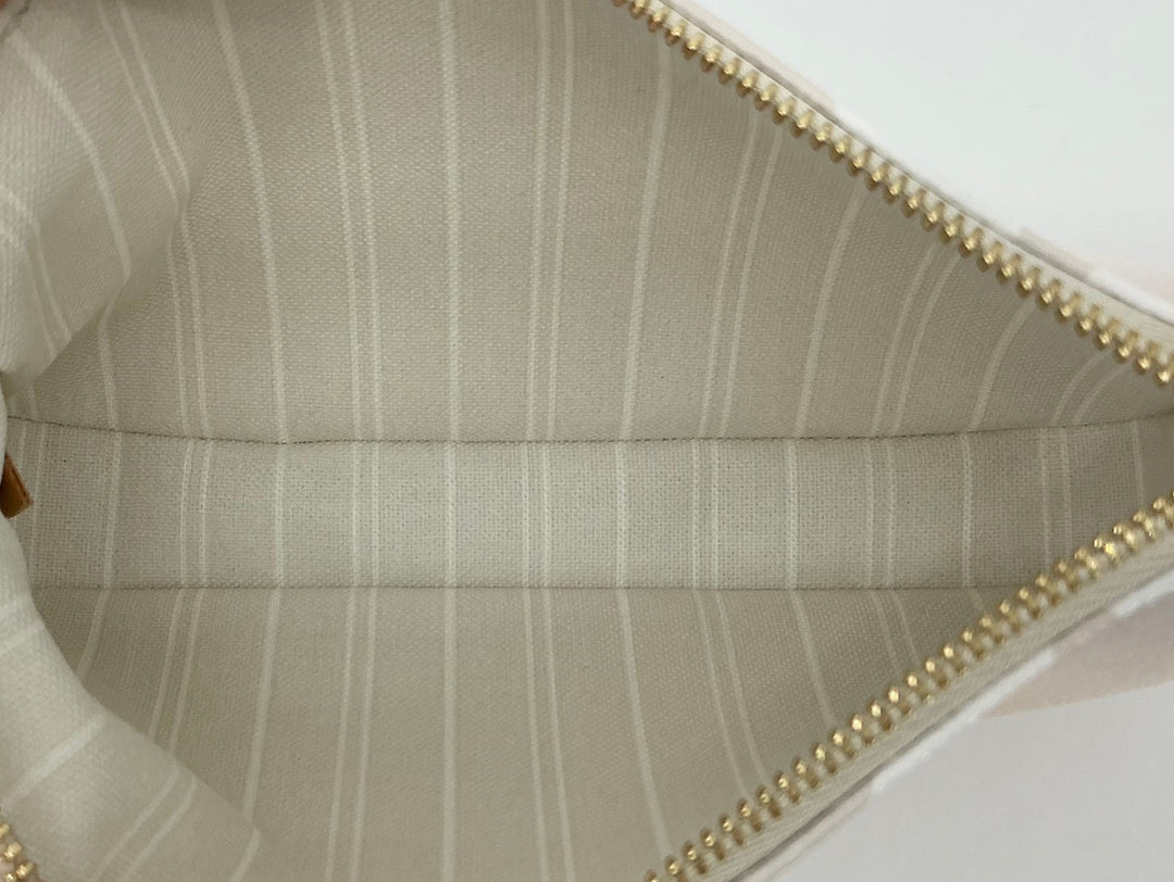Louis Vuitton Monogram Giant By The Pool Multi Pochette Accessories – Mini Pochette Brume (Mist)