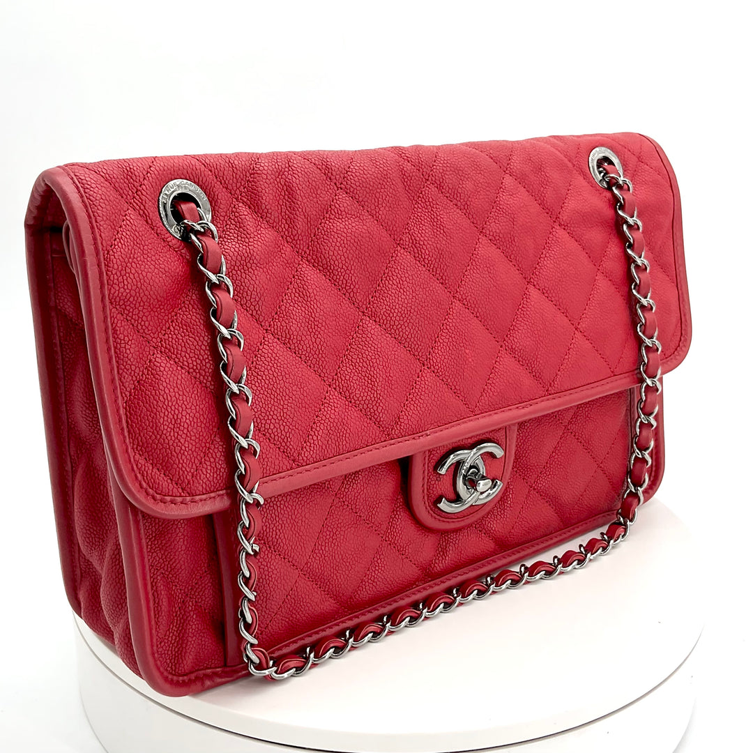CHANEL Caviar Quilted Medium French Riviera Flap Red