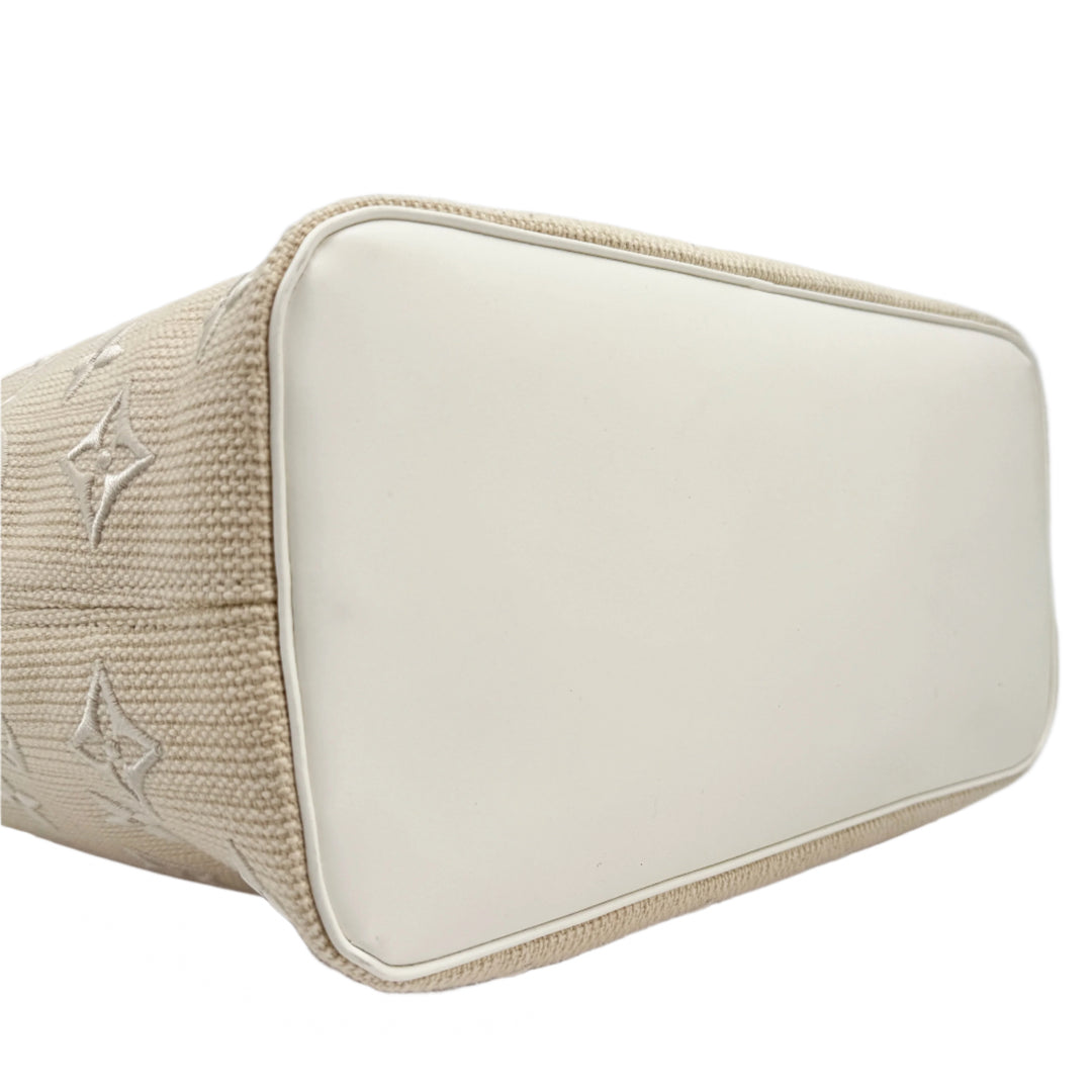 Louis Vuitton Monogram Embroidered Cotton Neverfull MM – Beige White