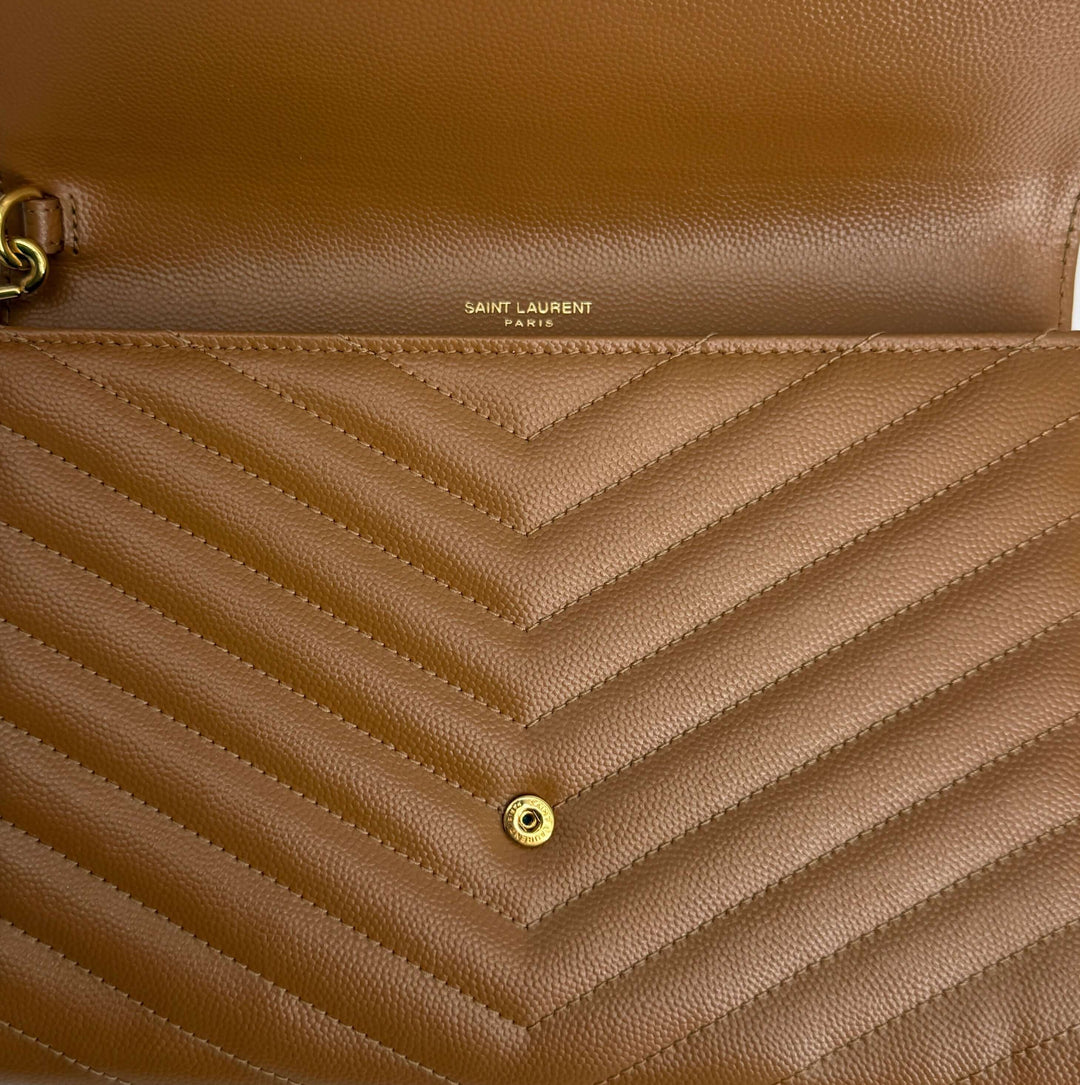 Saint Laurent Cassandre Flap Pouch – Natural Dark Grain De Poudre Chevron Leather