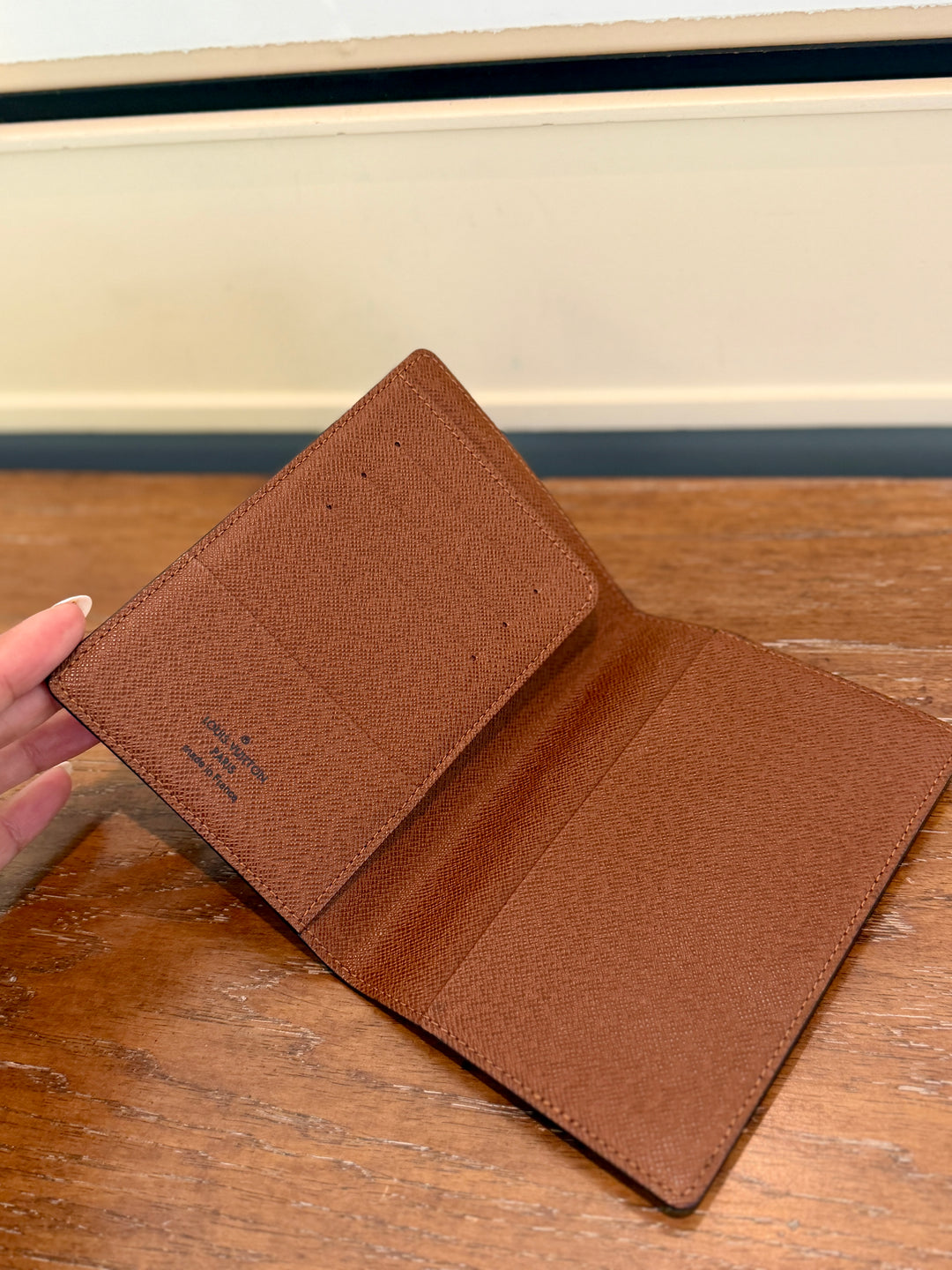 LV passport