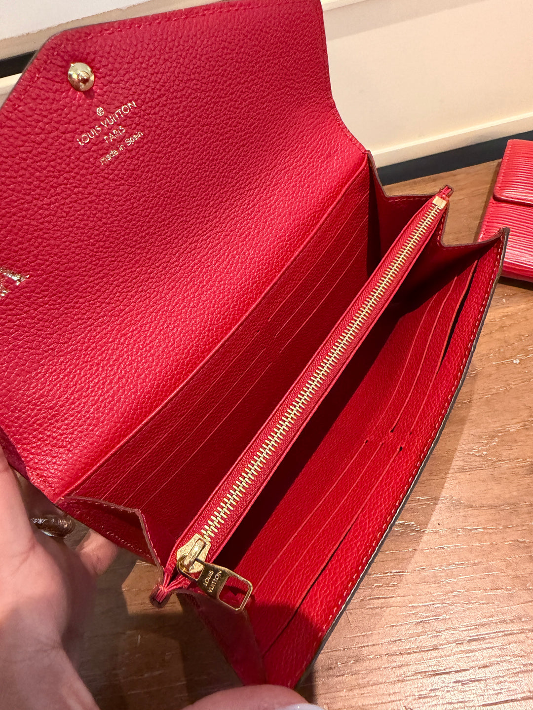 LV Sarah wallet AYA initials