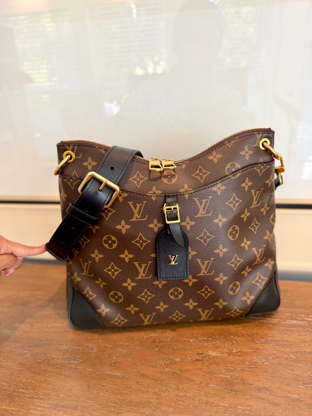 LV odeon mm