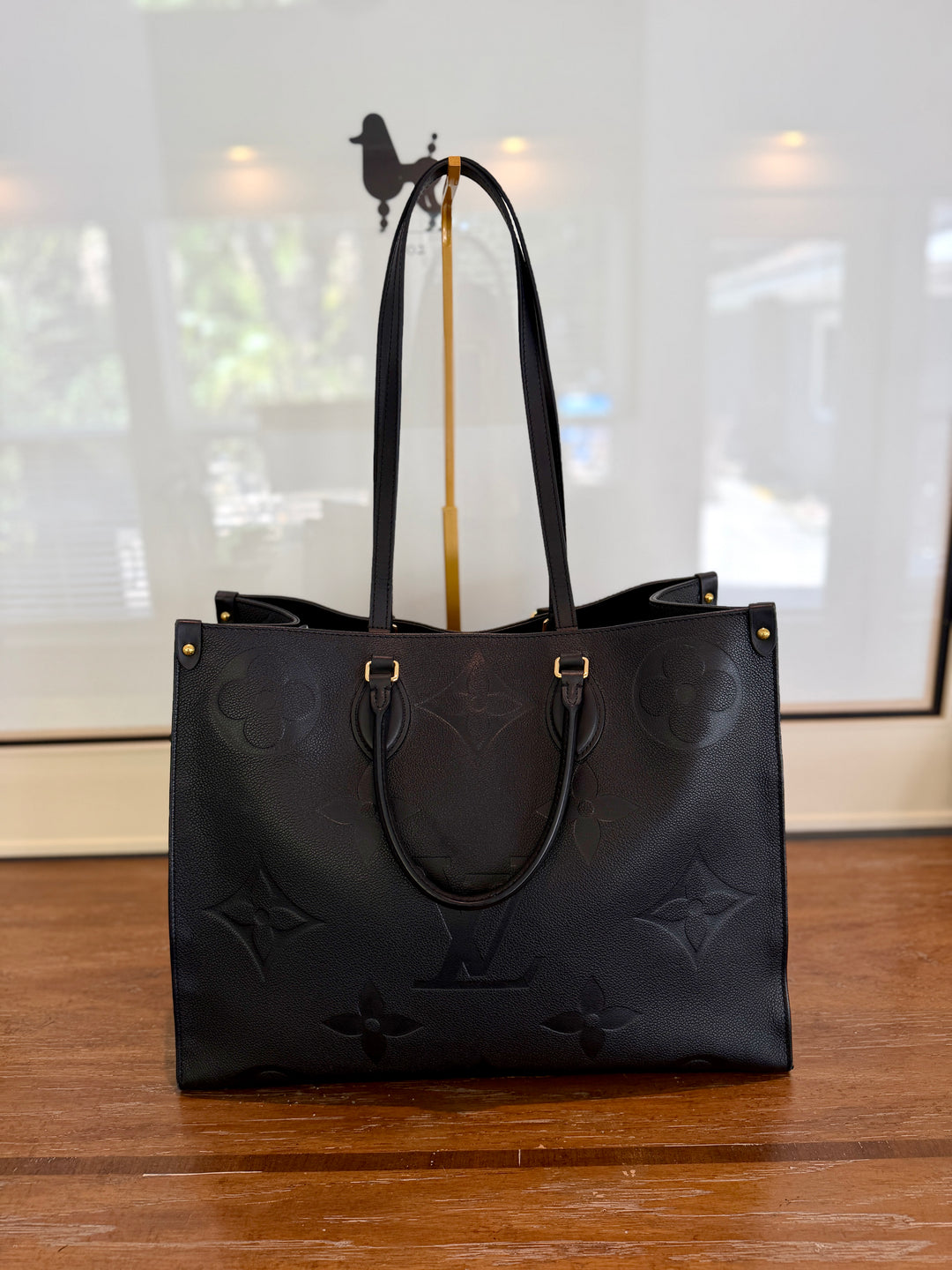 LV OTG GM