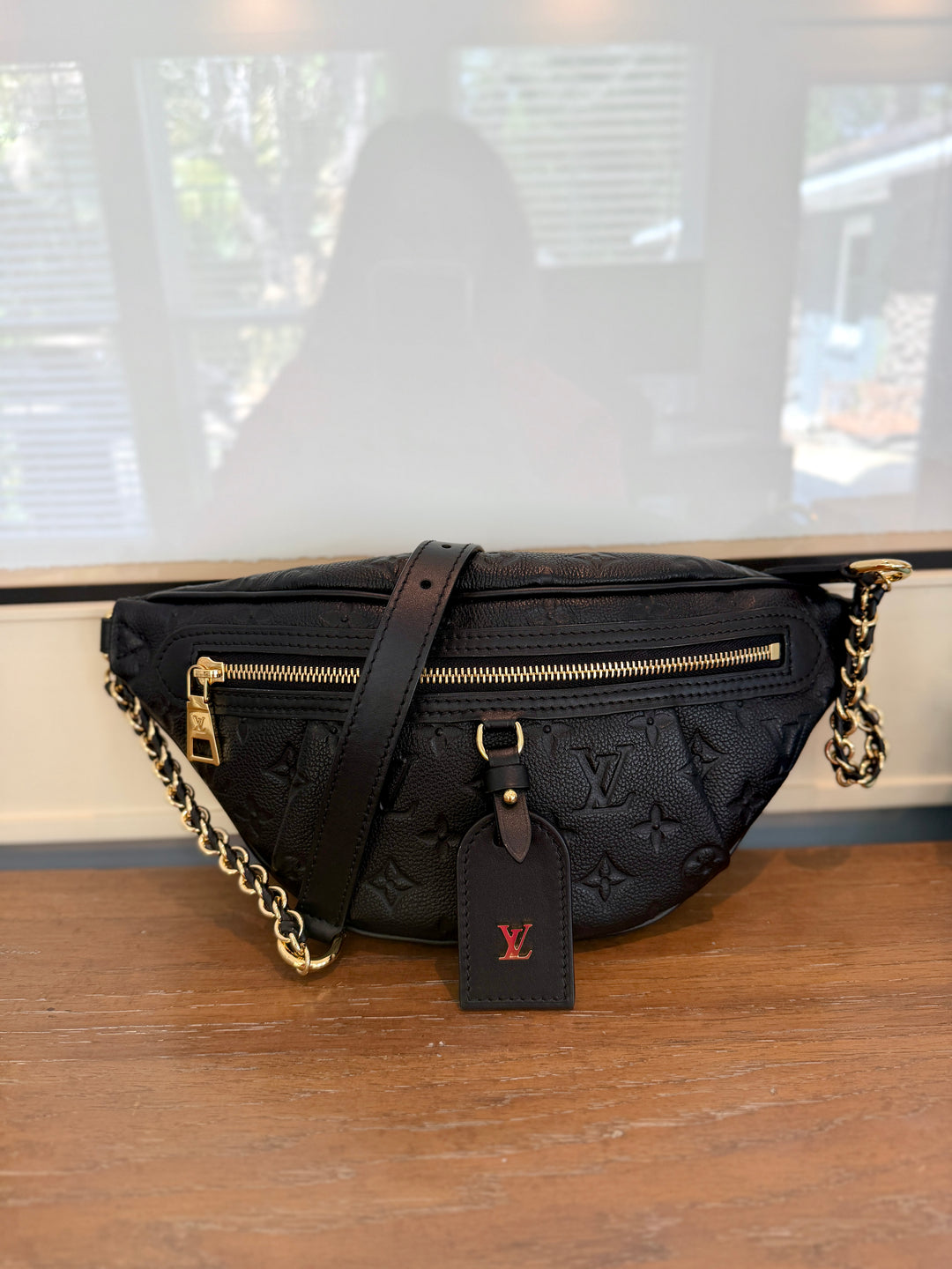 LV high rise bumbag blk