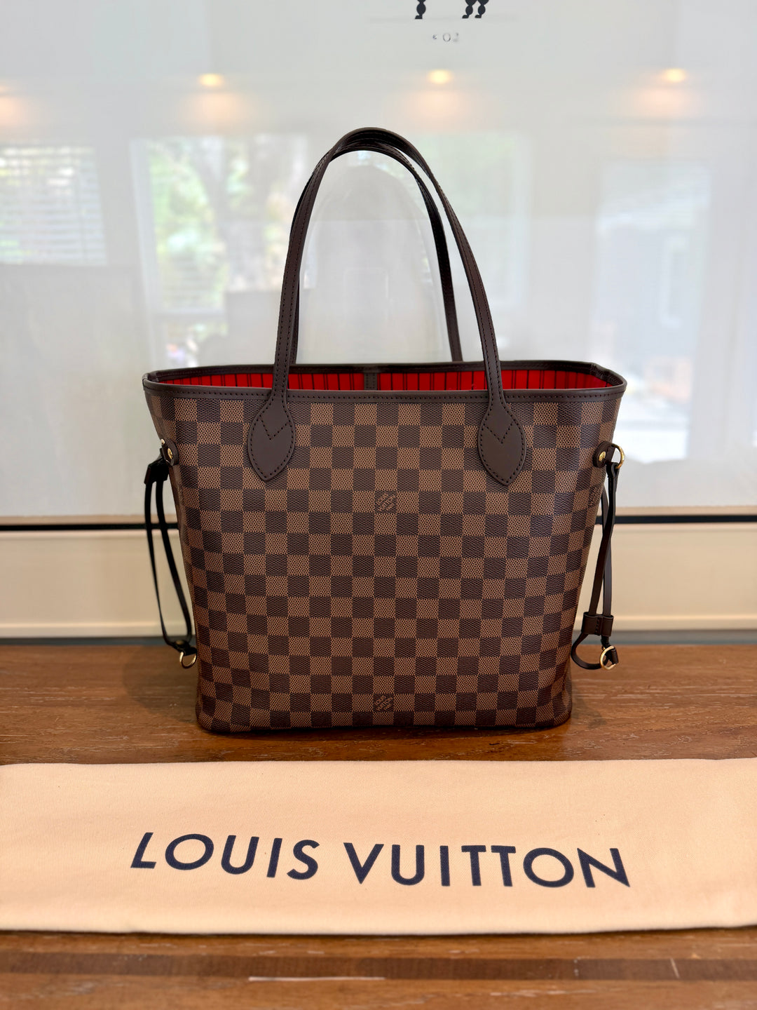 LV NF MM DE