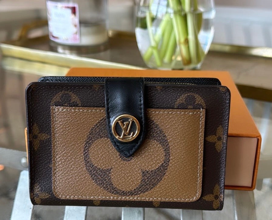 LV Juliette wallet