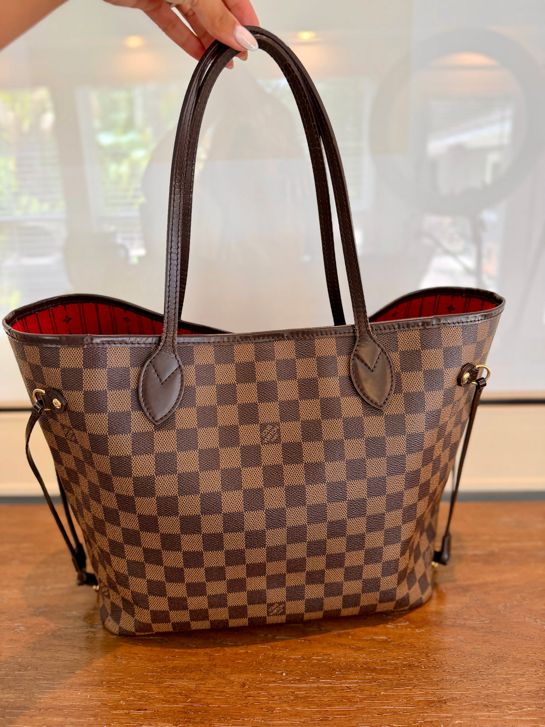 LV de NF MM