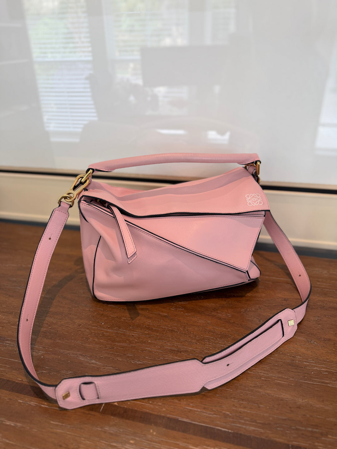 Loewe puzzle bag
