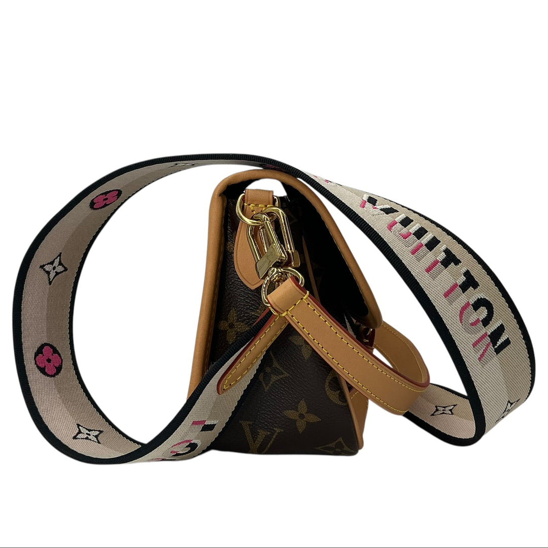 Louis Vuitton Monogram Shoulder Bag with Dust Bag