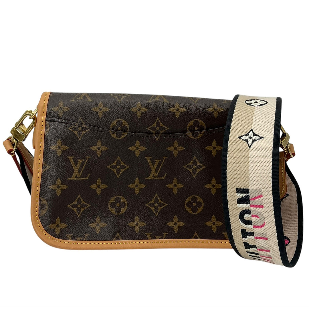 Louis Vuitton Monogram Shoulder Bag with Dust Bag