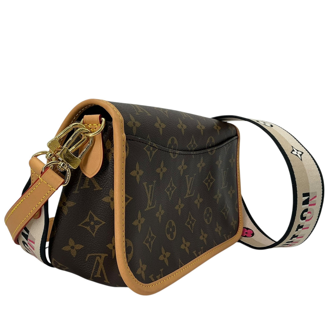 Louis Vuitton Monogram Shoulder Bag with Dust Bag