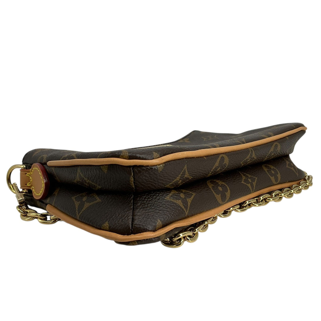Louis Vuitton Pochette Liv Monogram Canvas