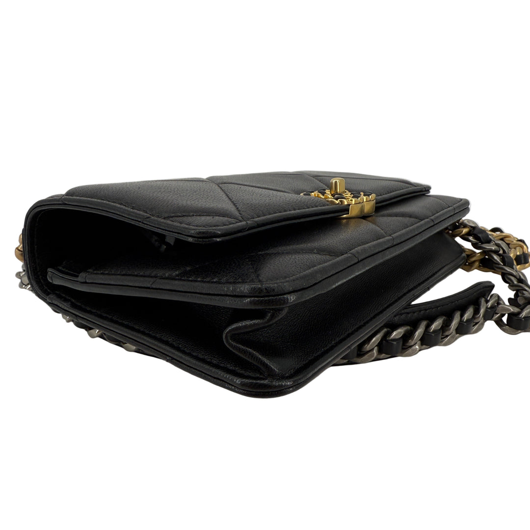 Chanel 19 Wallet On Chain (WOC) – Black Quilted Lambskin
