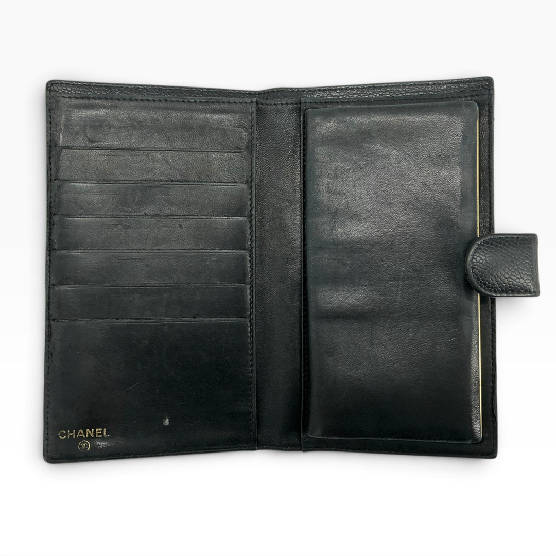 Vintage Chanel black caviar wallet interior card slots and compartments