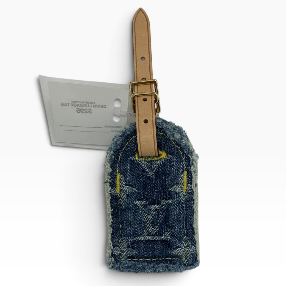 Louis Vuitton CarryAll blue Monogram denim luggage tag front view
