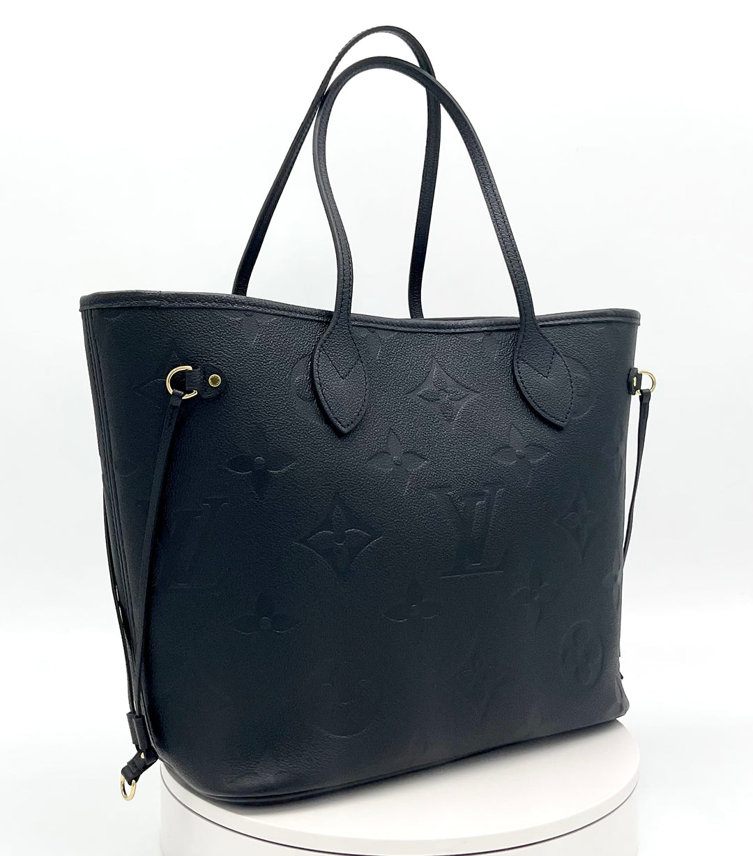 LOUIS VUITTON Empreinte Monogram Giant Neverfull MM Black