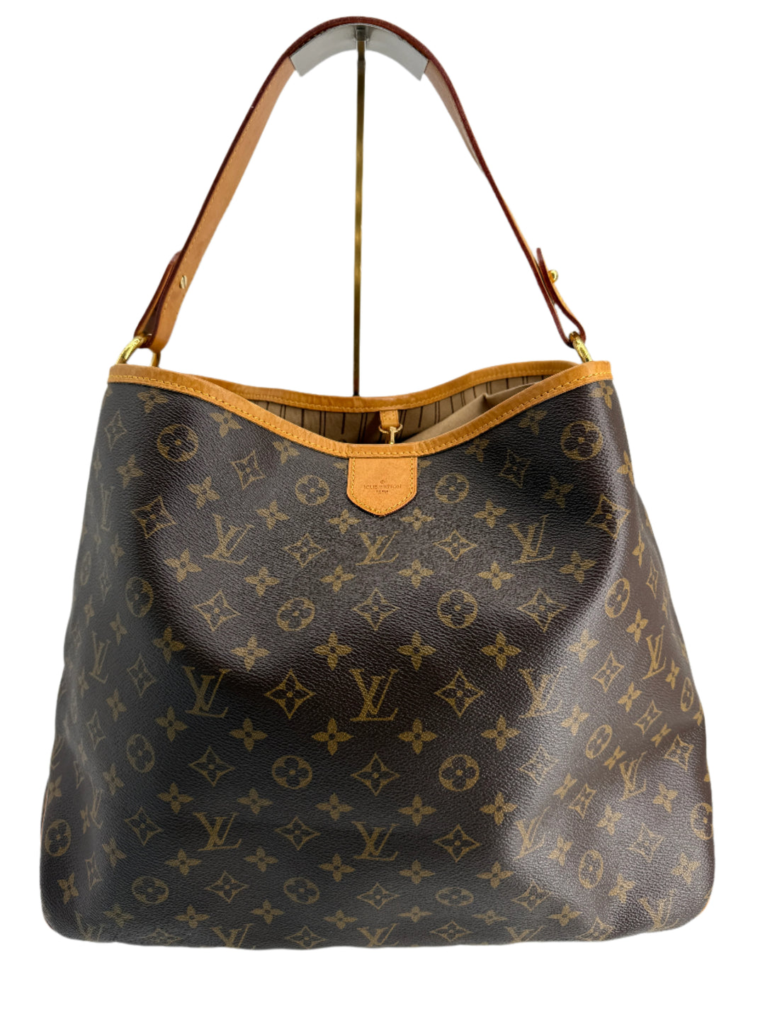 Louis Vuitton Monogram Delightful MM shoulder hobo bag featuring classic Monogram coated canvas and vachetta leather strap.