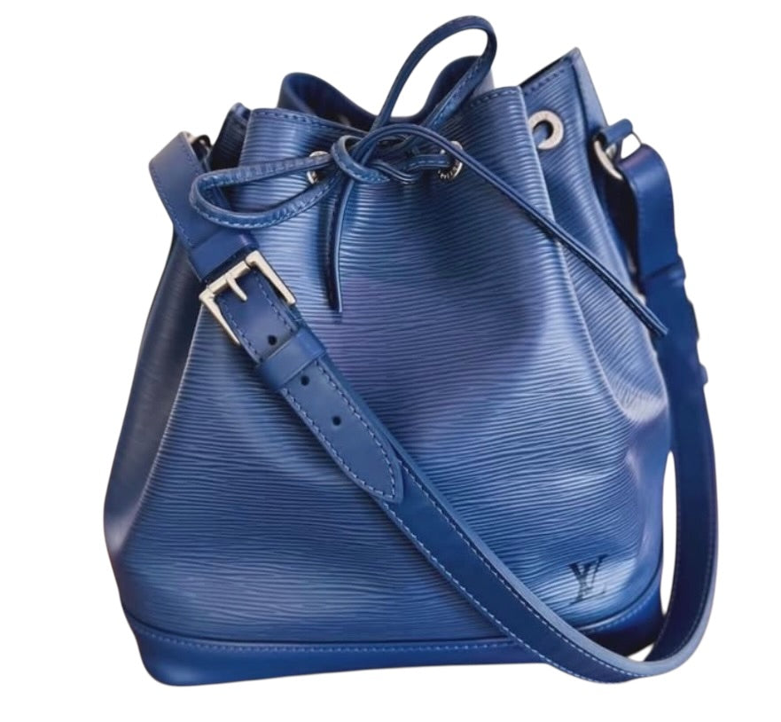 Louis Vuitton Epi Noé Bucket Shoulder Bag Indigo
