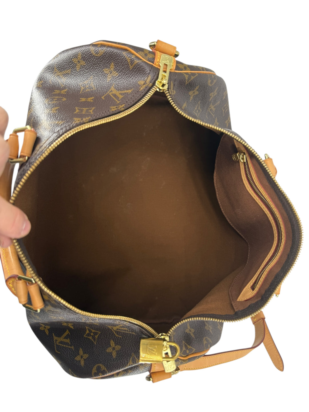 Louis Vuitton Speedy Bandoulière 40 Monogram Canvas | LuxLoveLouis