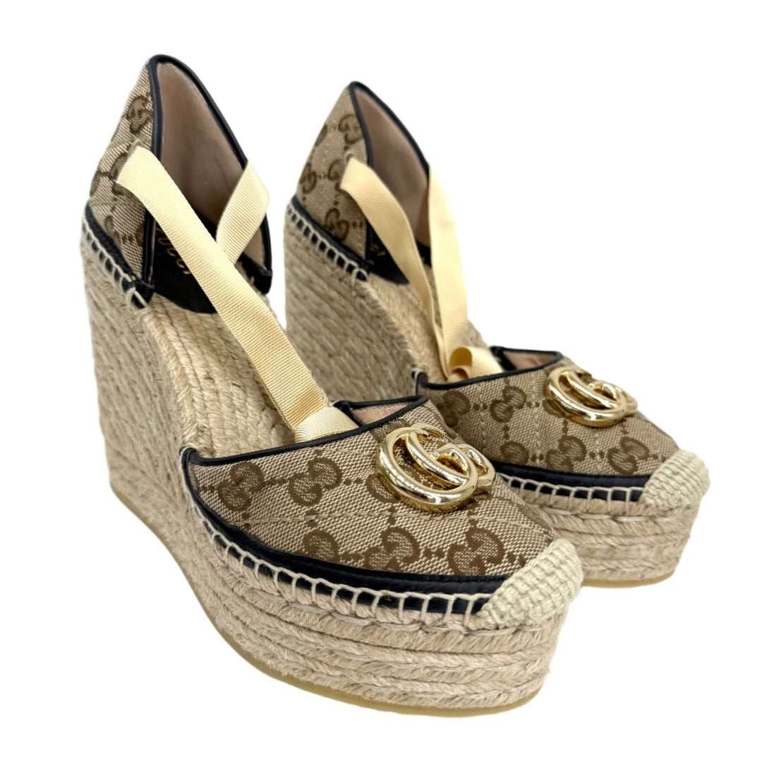 Gucci GG Marmont Monogram Matelassé Espadrille Wedges in beige and ebony with jute wedge, size 36.