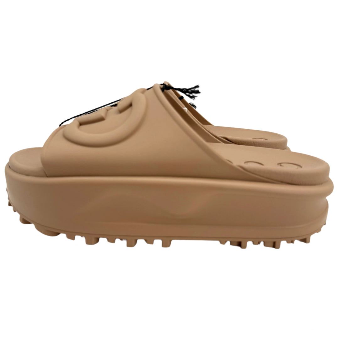 Gucci Interlocking G Platform Slide Sandals in Vintage Camel, soft rubber, 42mm molded sole, size 36.
