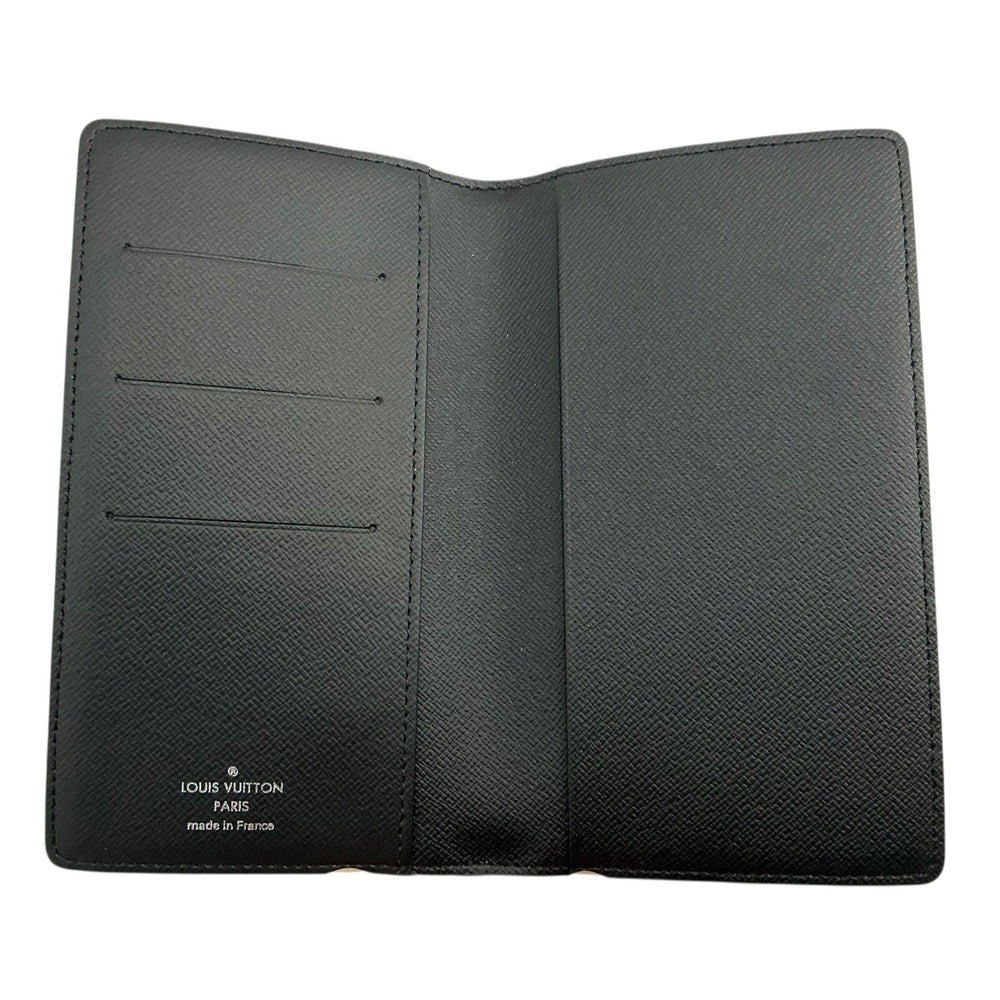 Louis Vuitton Pocket Agenda Cover black leather interior and card slot detail