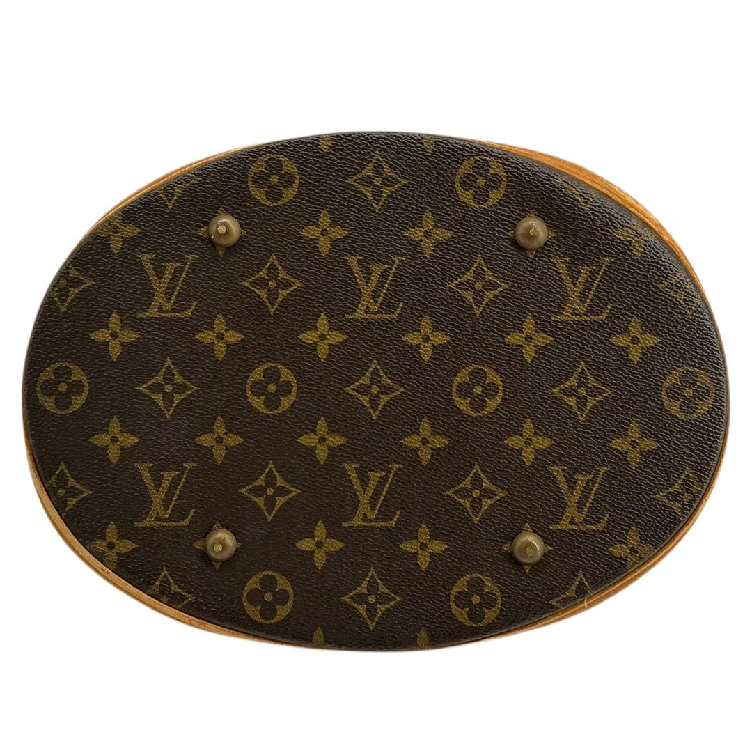 Louis Vuitton Monogram Bucket Bag oval base and protective feet
