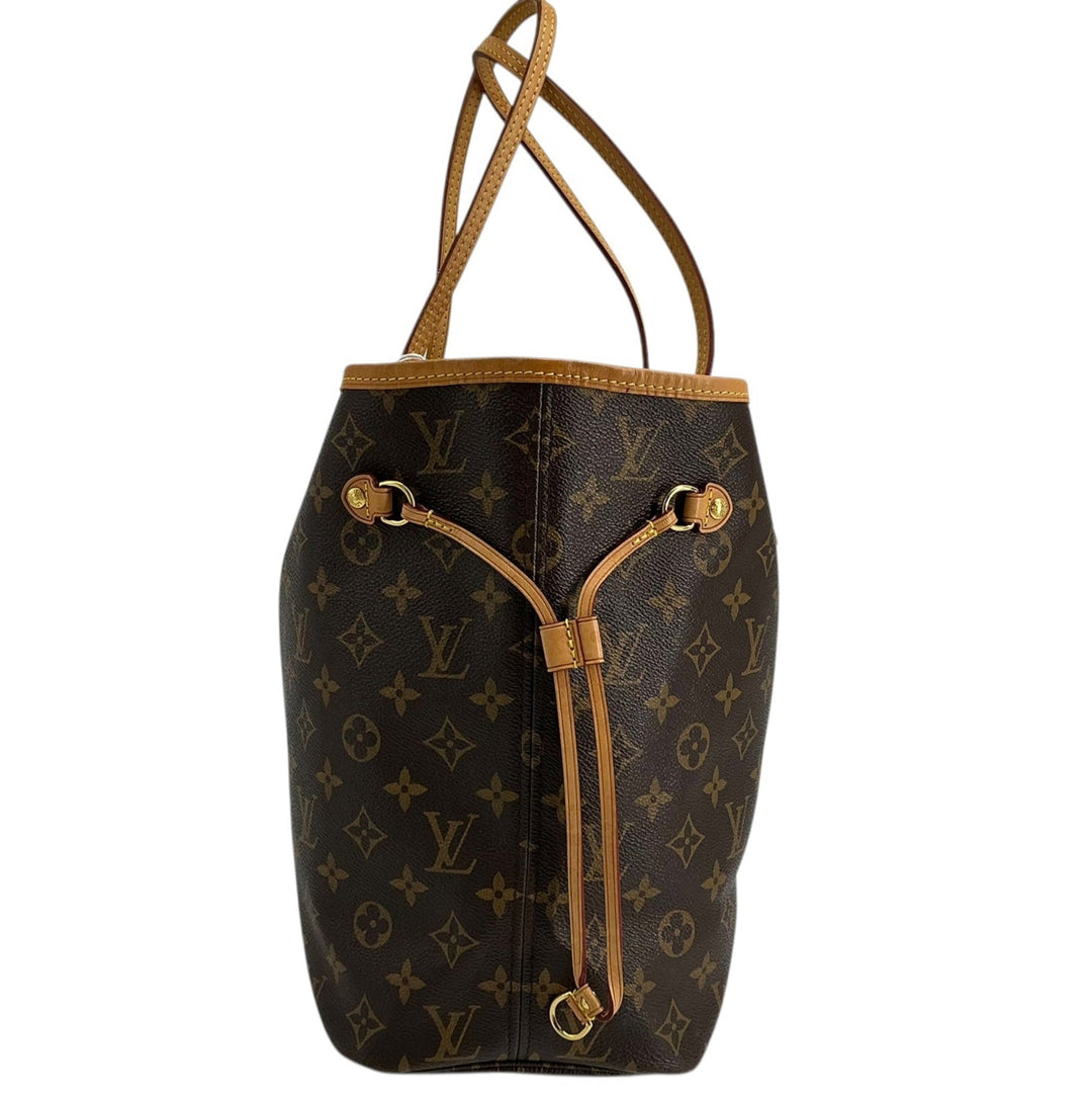 Louis Vuitton Neverfull MM adjustable side laces and side profile