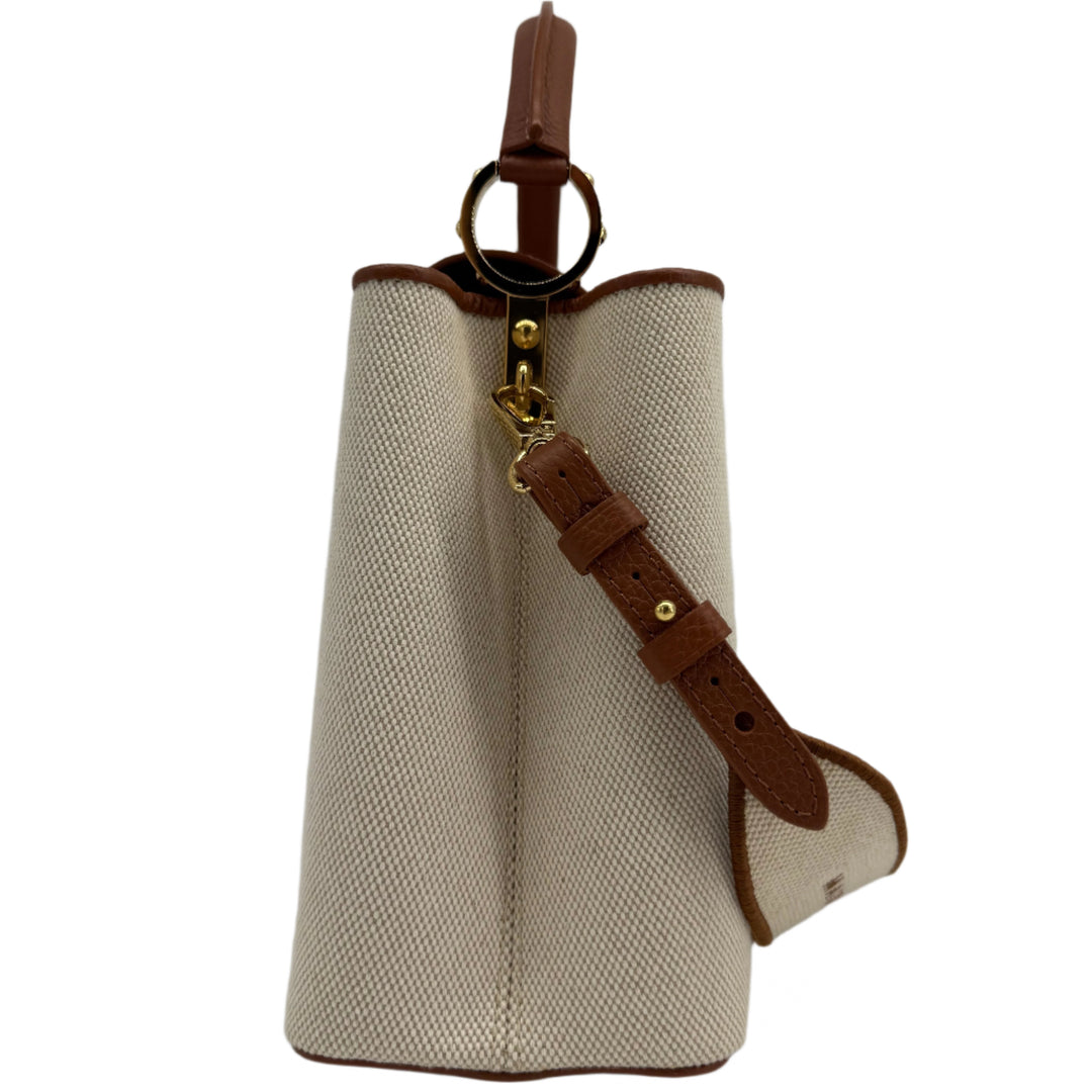Louis Vuitton Canvas Taurillon Capucines MM – Caramel