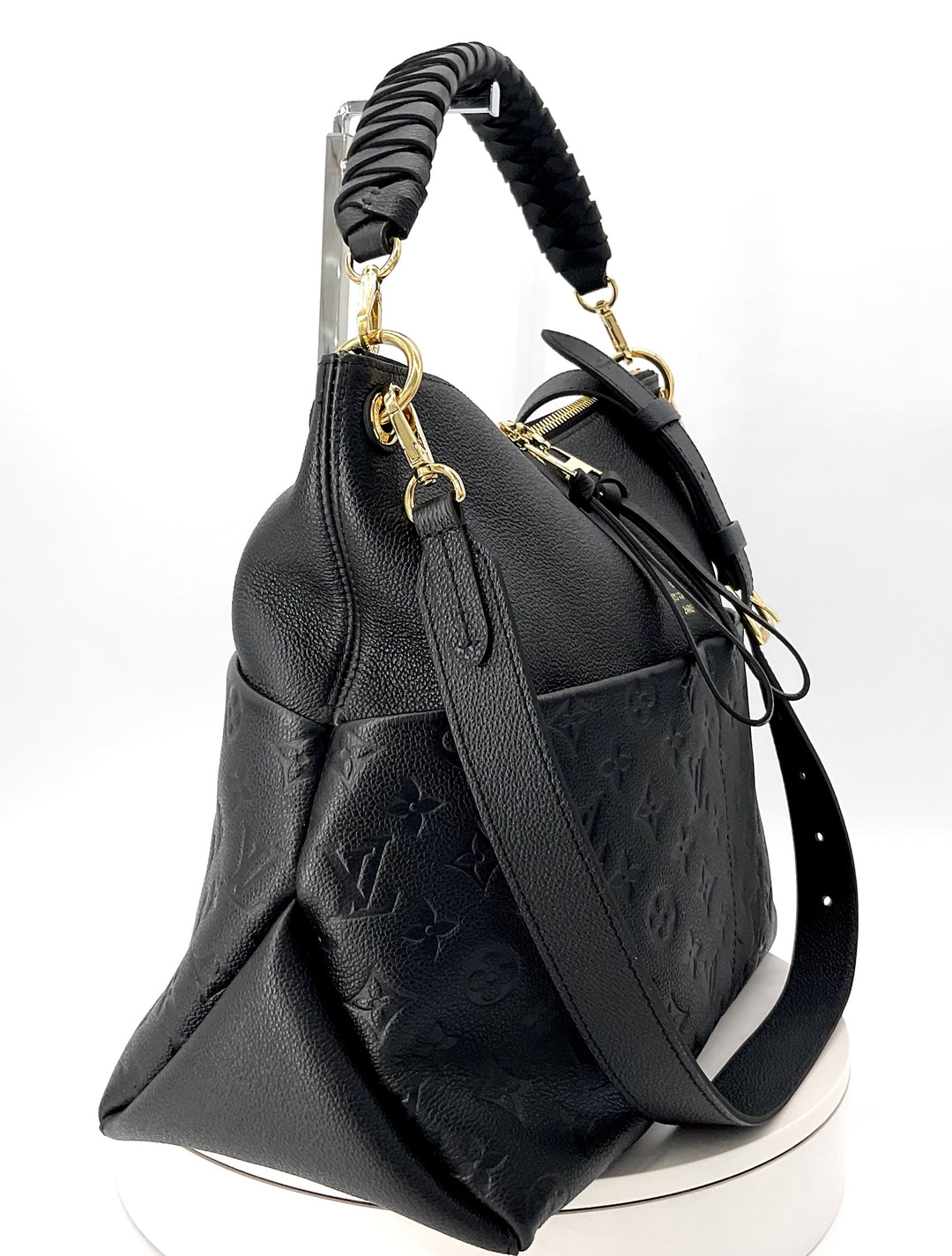 Louis Vuitton 2021 Monogram Empreinte Maida Hobo - Black Hobos, Handbags -  LOU705677